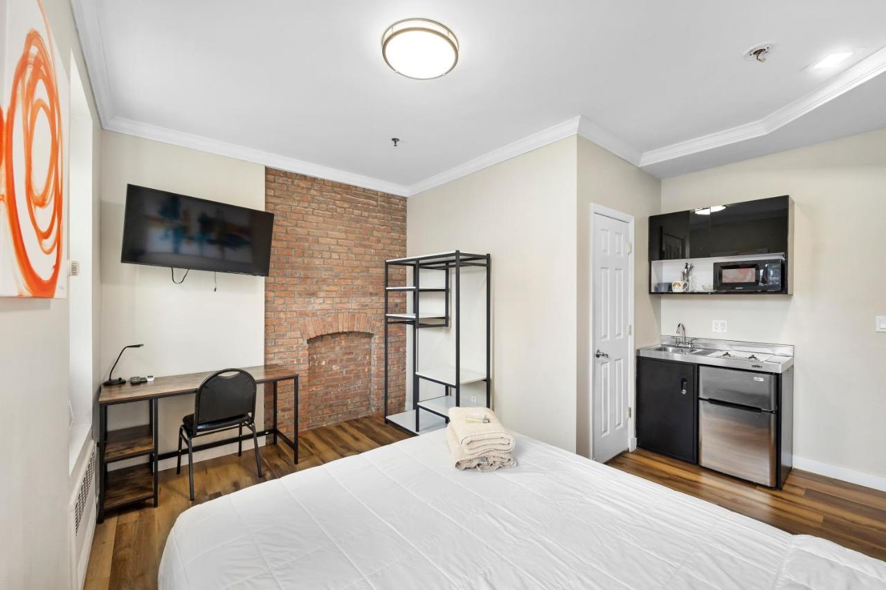 Studios 99 Nyc - 30 Days Rentals นิวยอร์ก ภายนอก รูปภาพ